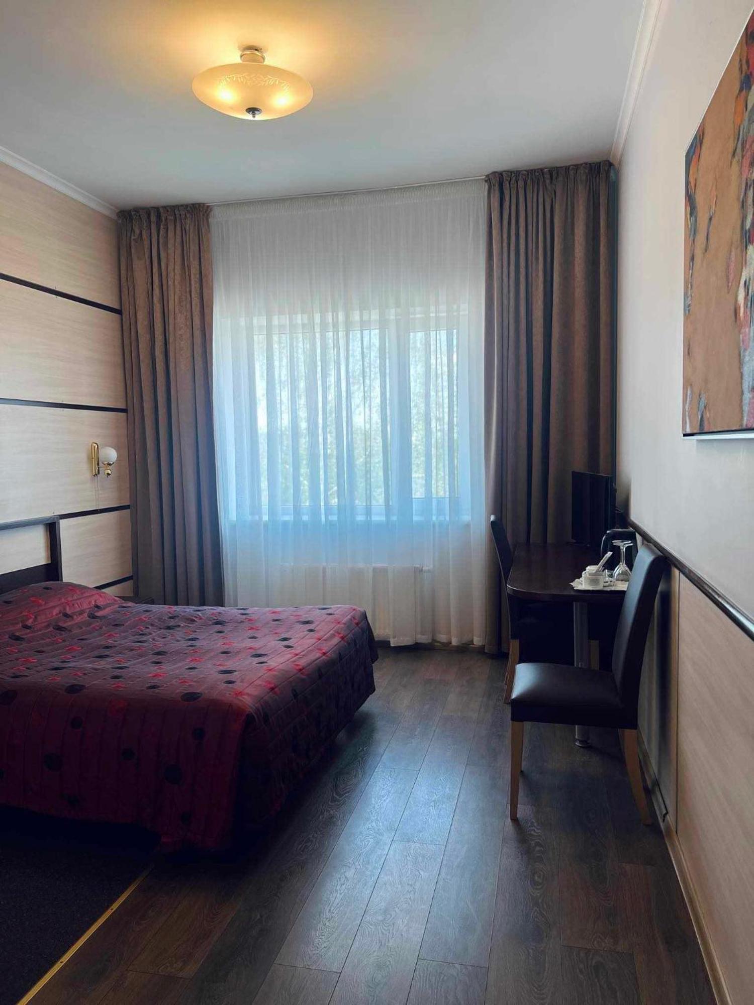 Via Baltica Otel Sargėnai Dış mekan fotoğraf